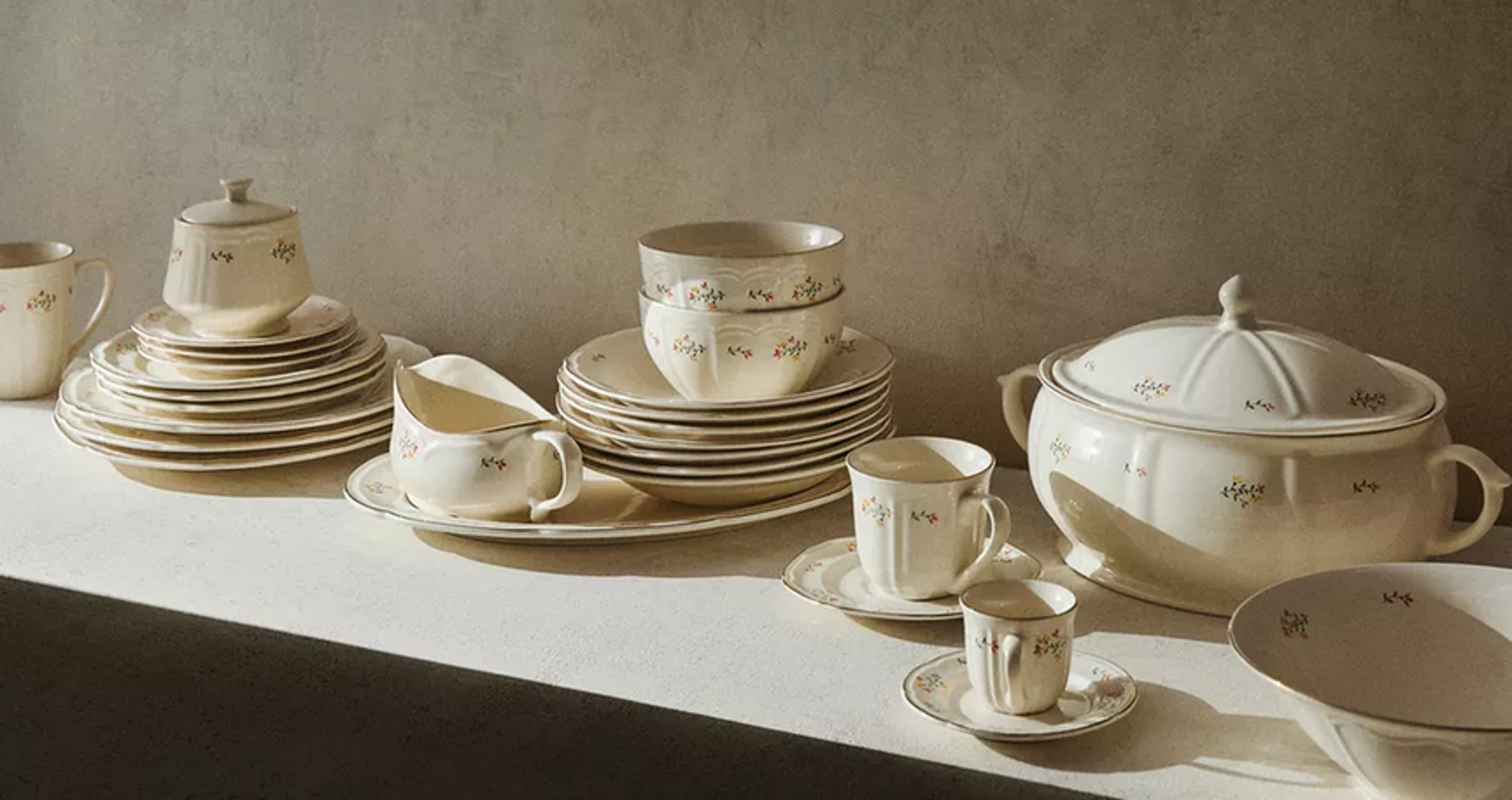 Klasični servis koji evocira neka druga, minula, vremena