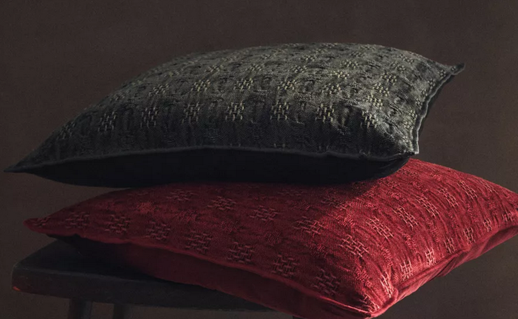 Detalji od baršuna vrlo su elegntni i profinjeni