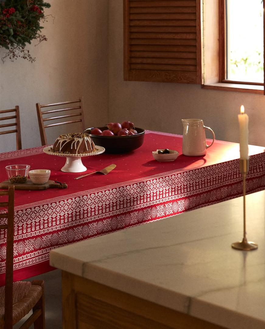  Brend Zara Home ima velik broj atrikala na sniženju, a mi smo izdovojili one za koje mislimo da su best buy - od detalja do konkretnih komada namještaja