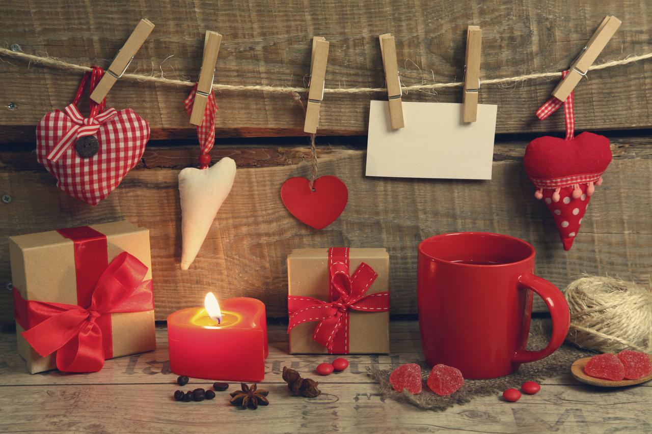 Pokloni za Valentinovo