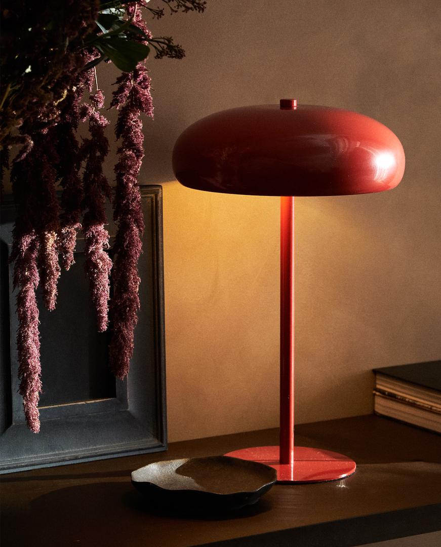 Moćna lampa - i bojom i dizajnom iz Zara Home nove kolekcije, 359 kn