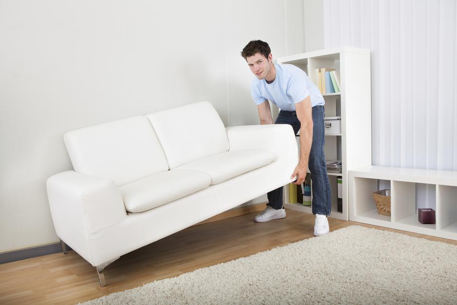 kauč sofa