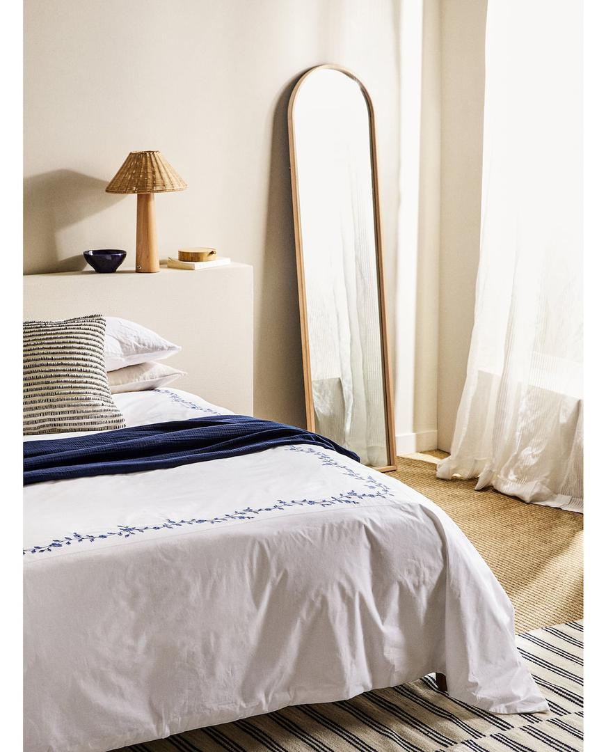 Najlakši način da unesete promjenu u dom svakako je osvježenje spavaće sobe, makar raskošnim prekrivačem