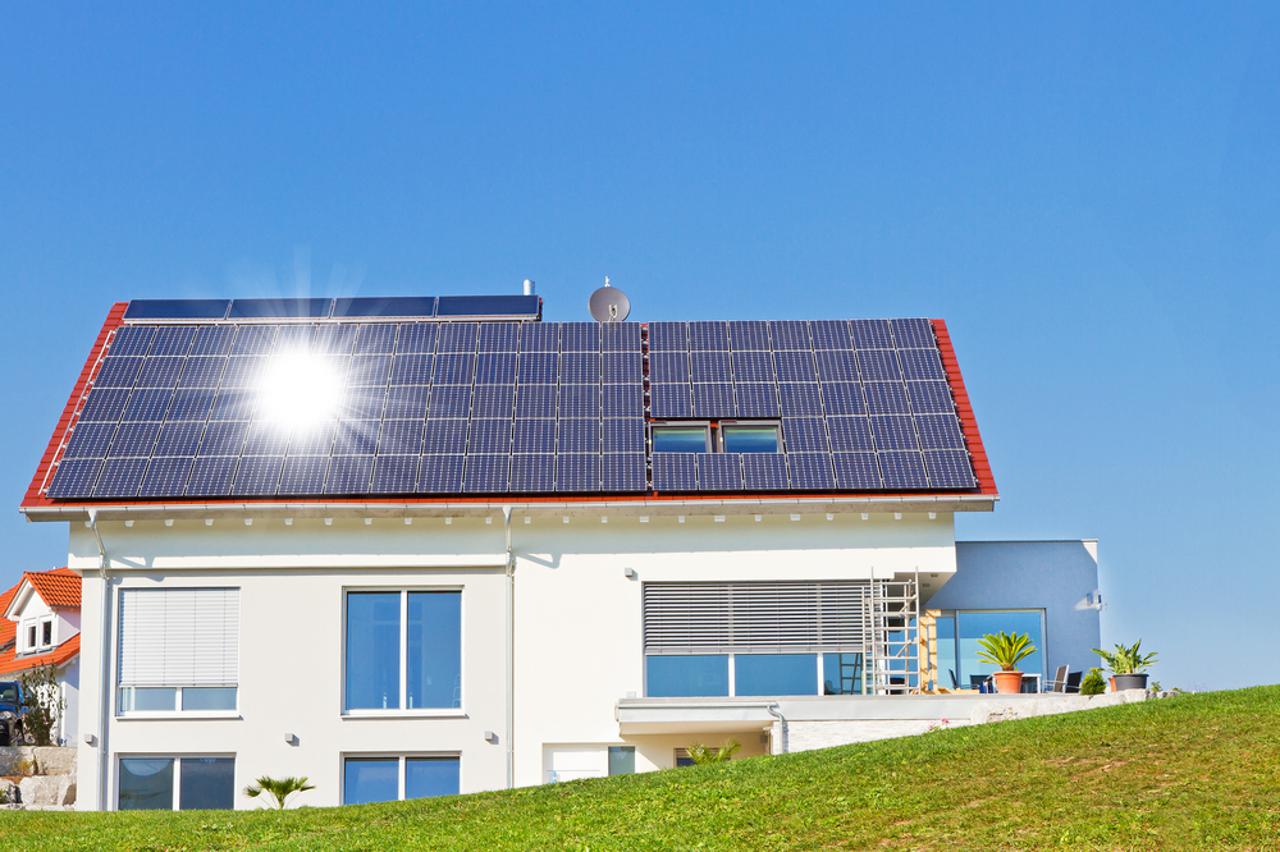 kuća nekretnine izolacija solarna energija