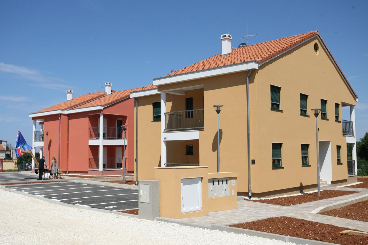 zgrada kuća