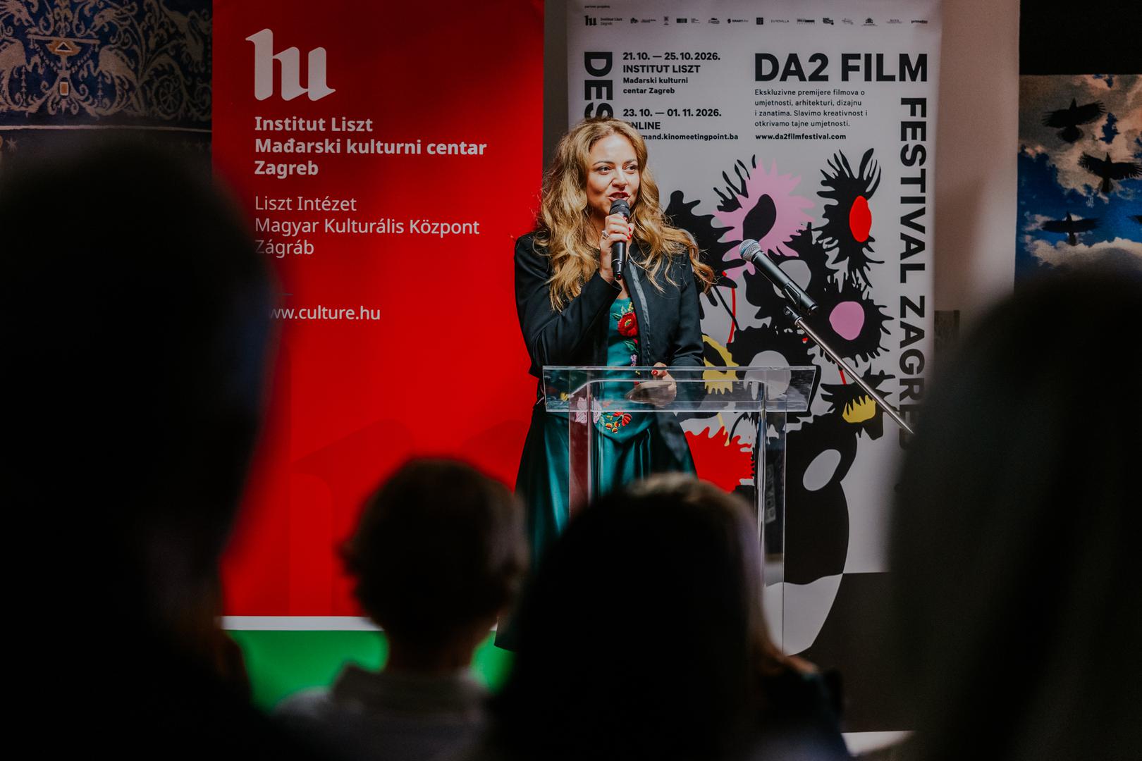 DA2 Film Festival nastaje u produkciji Pari Pikule i Secret Arts Cinema, uz podršku Grada Zagreba, Hrvatskog audiovizualnog centra, Turističke zajednice grada Zagreba, SmartAv-a, ADDE studija, Euroville i Mive, a u suradnji s Institutom Liszt – Mađarskim kulturnim centrom, Talijanskim kulturnim institutom i Obalom Art Centar Sarajevo.
