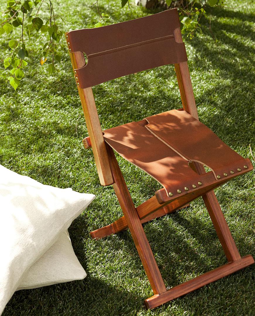 Prenesite ga gdje god želite - stolac koji oduševljava kombinacijom boja i materijala
