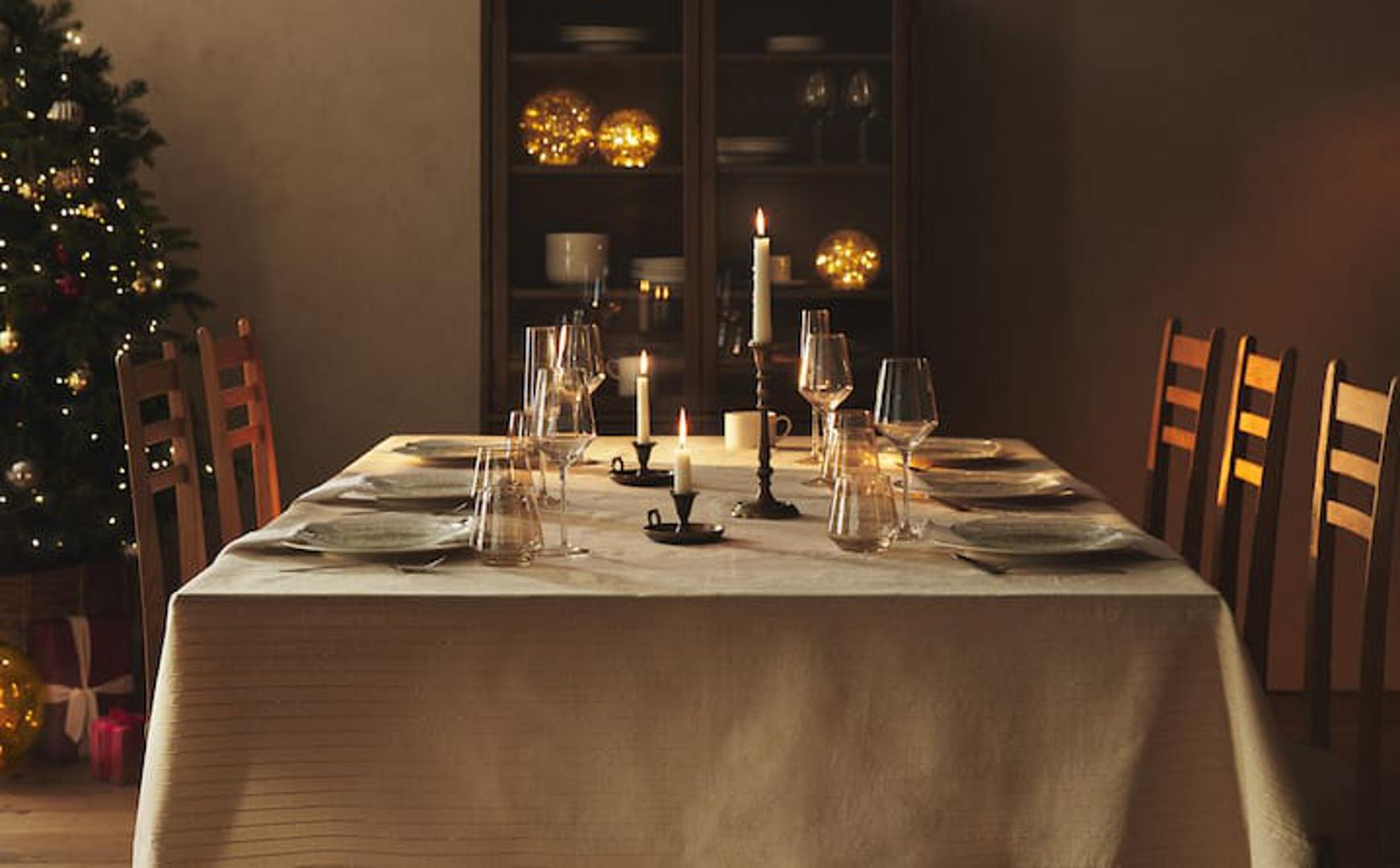 Svečano, decentno i jako elegantno - takva je ovogodišnja vizija blagdanskog stola u Zara Home-u