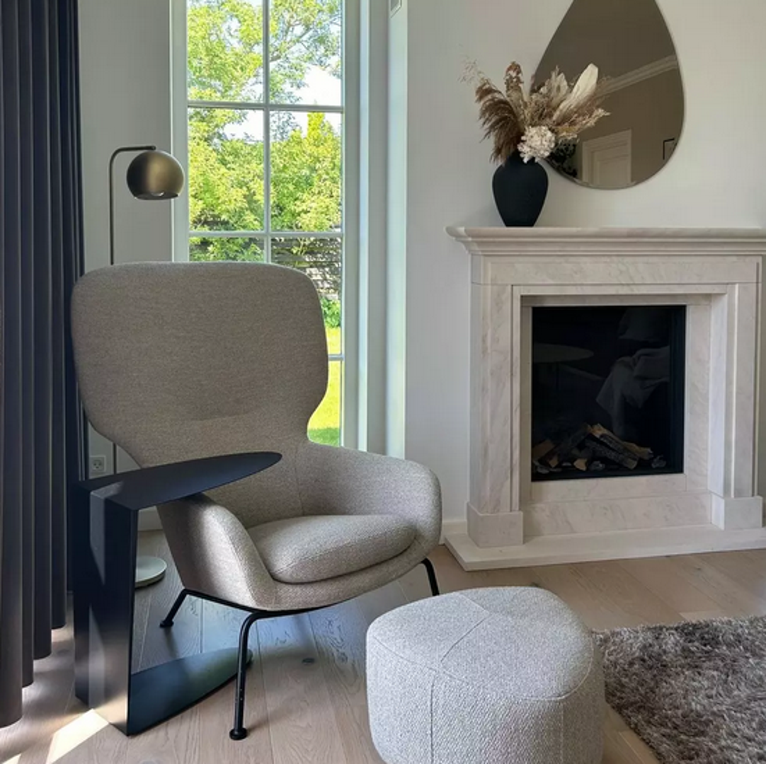 Dobra fotelja onaj je dizajnerski komad koji čini razliku u prostoru, posebno u neutralnim tonovima