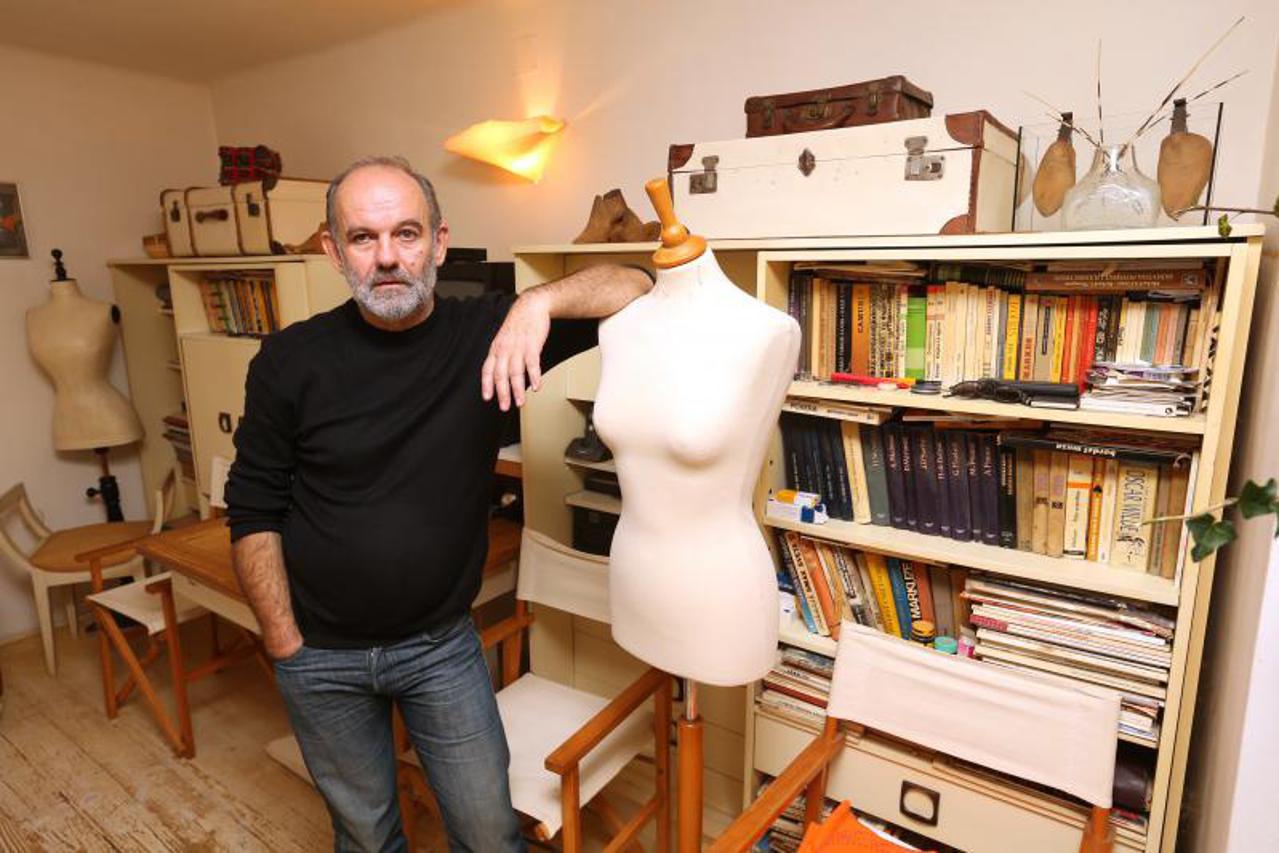 FOTO Ovako živi kreativni samac - zavirite u stan dizajnera